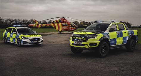 🚙what's the difference vs 2017 focus st? Ford Ranger Raptor, Focus ST Estate Could Join UK Police ...