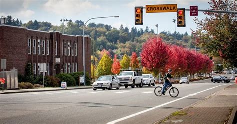 Woodinville Wine Country Live Here