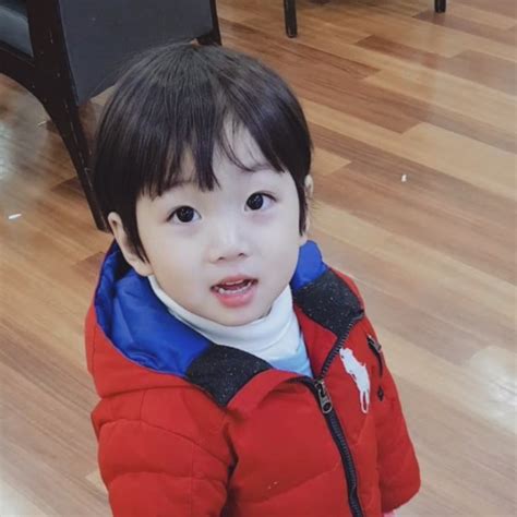 Foto Orang Tua Jungkook