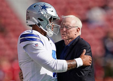 What Nfl Experts Are Saying About Dak Prescotts Contract And Jerry