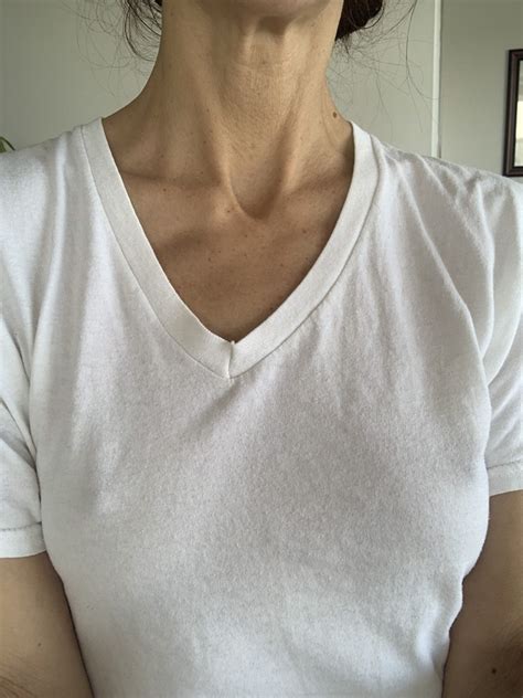 Braless White Tee Scented Pansy