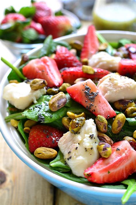 Strawberry Spinach Salad With Goat Cheese And Pistachios Recipe