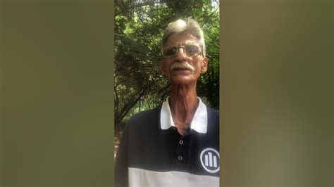 O Santo Desconfia Ditado