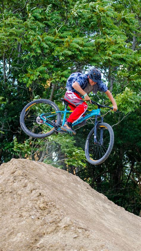 Chicago Bike Park And Pump Track Mountain And Bmx The Forge Lemont Quarries