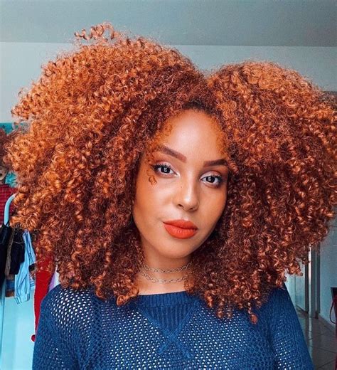 Are you worry about hair fall and thinning of hair? Volume & definition 🔥 @oficialcrisoliveira in 2021 | Curly ...