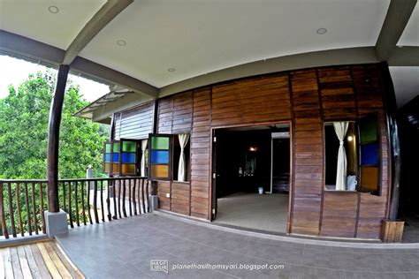 How does a durian grow? The ACACIA Retreat: 'Syurga' Tersembunyi di Bentong