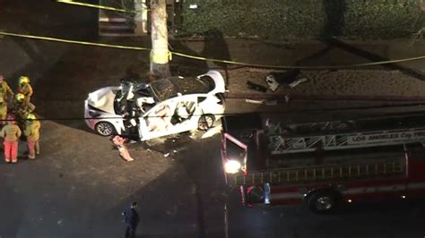 1 Killed Two Seriously Injured In Woodland Hills Crash Cbs Los Angeles