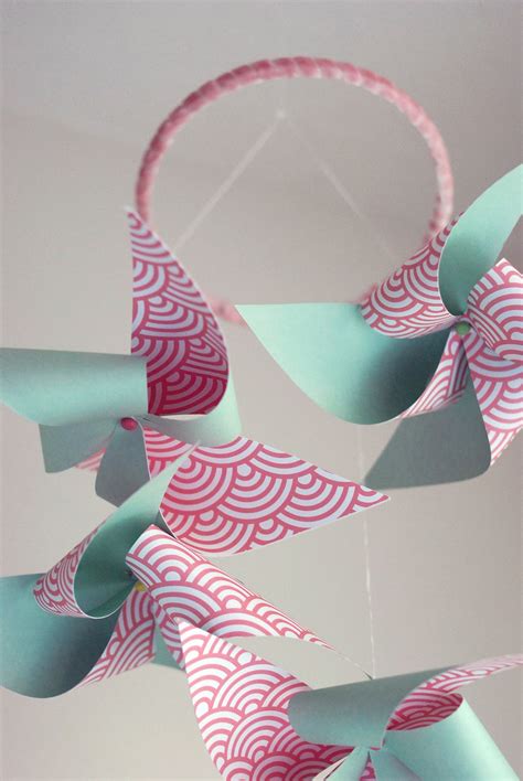 *this post contains affiliate link*. In the Hushed Hours: DIY Pinwheels