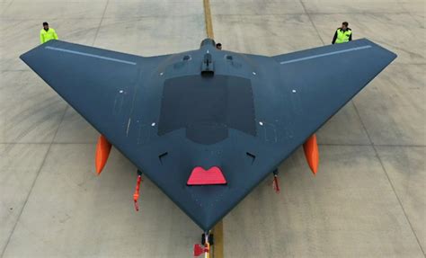 Turkey Presents The Prototype Of A New Stealth Ucav Breaking Latest News