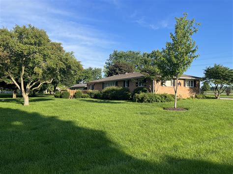 0n972 Shade Tree Ln Maple Park Il 60151 Mls 11485472 Coldwell Banker