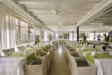 Maybe you would like to learn more about one of these? Hotel Barcarola, Sant Feliu de Guixols (Girona) - Atrapalo.com