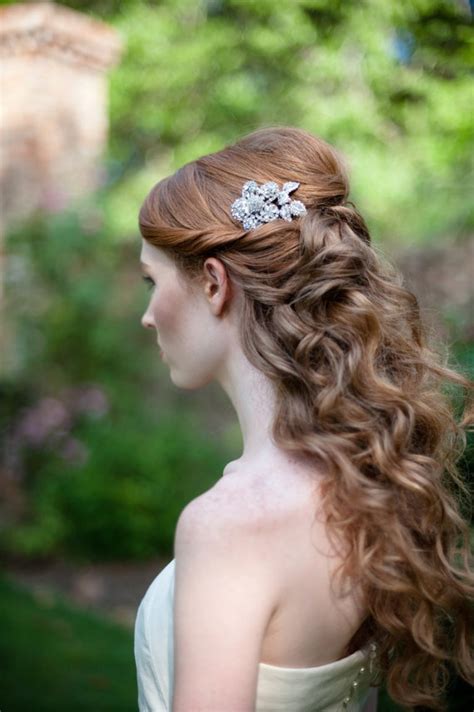 Feminine Long Wavy Bridal Hairstyles Collection