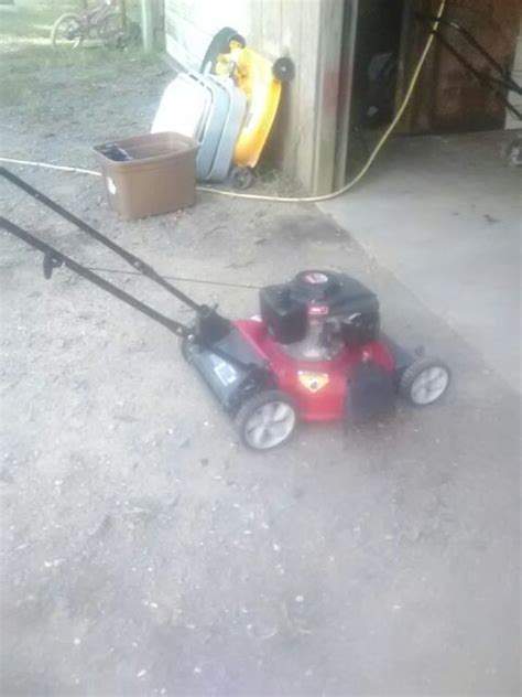 Huskee 21 139cc Ohv Push Mower For Sale In North Little Rock Ar Offerup