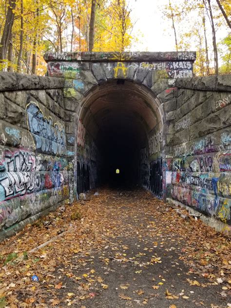Bridgehunter.com | BM - Clinton Tunnel