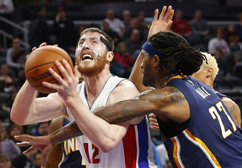 Indiana is favored by 4,5 points in the latest pacers vs. Halftime analysis: Pistons 65, Pacers 55 - mlive.com