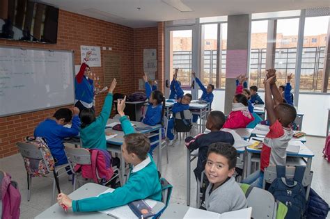 Correo electrónico entes de control: 46 mil cupos disponibles en los colegios públicos de Bogotá