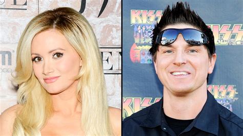 Is Holly Madison Dating Zak Bagans After Pasquale Rotella Divorce Us Weekly