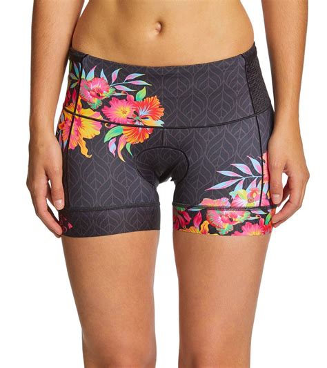Shop from the world's largest selection and best deals for women's triathlon black cycling shorts. Zoot Women's LTD Tri 4 Inch Short | Gym shorts womens, Gym ...