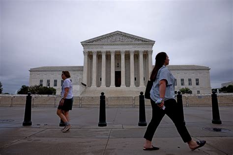 Supreme Court Declines Cases Touching On Police And Excessive Force
