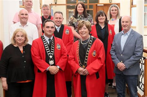 History Made With Consecutive Female Mayors Of Drogheda As Michelle Hall Hands Over Chains Of