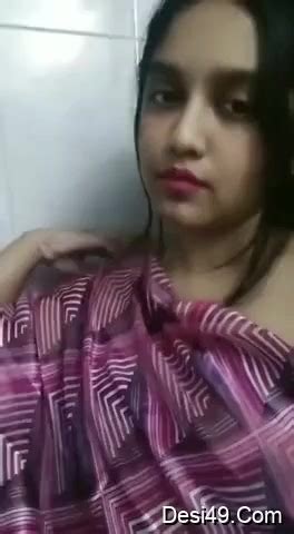 Cute Desi Girl Showing Her Boobs And Bathing Part Watch Indian Porn