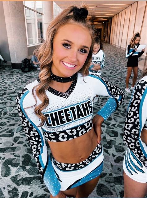 Lucy Needleman Vsco Cheer Outfits Cute Cheer Pictures Cheerleading Outfits