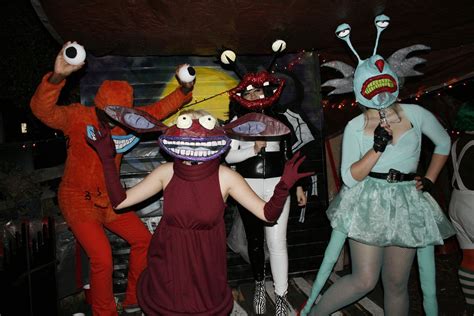 aaahh-real-monsters-costumes-monster-costumes,-creepy-costumes,-monster-family-halloween-costumes