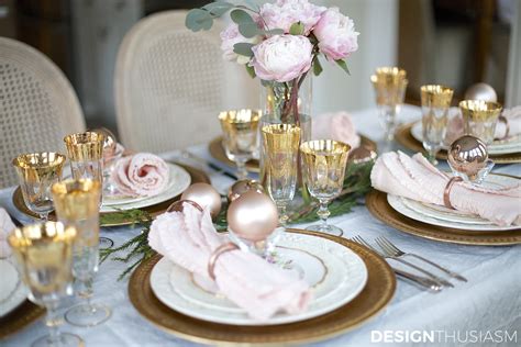 Practical lessons in setting an elegant spread. Elegant Christmas Table Setting with Pink and Gold