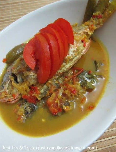 3.156 resep kakap goreng ala rumahan yang mudah dan enak dari komunitas memasak terbesar dunia! Resep Gulai Ikan Ekor Kuning | Resep masakan indonesia ...