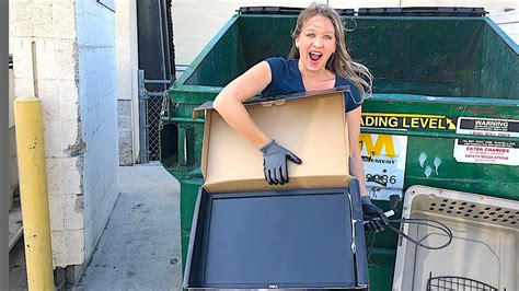 A Unique Look 11 Reasons Why Dumpster Diving Is A Crazy Millennial Trend Worth Trying