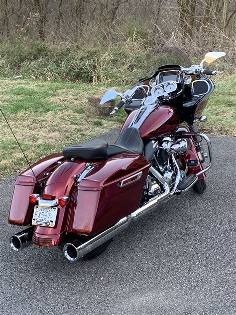 Originally from edinburgh, mark lloyd riddell started his coach building apprenticeship in 1984. 2017 Harley-Davidson® FLTRXS Road Glide® Special (Hard ...