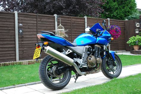 Kawasaki does not offer or extend credit and does not review or make any determination of the creditworthiness or other. 2005 Blue Kawasaki ZR Z 750 S Z750S K1H K1 Motorcycle ...