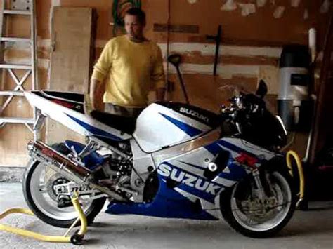 Suzuki gsx r1000 2001 2002 service manual (59.3 mb suzuki gsx r1000 2001 2002 service manual. 2002 Suzuki GSXR 750 - YouTube