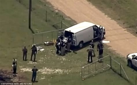 Kyle, texas — part of the hot air balloon that crashed in texas hit power lines when it went down, an ntsb spokesman said the heart of texas hot air balloon rides, the company that operated the balloon involved in the fatal crash that left 16 people dead over the weekend, has suspended. Tragic last pictures of the doomed Texas hot air balloon ...