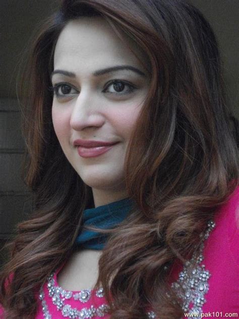 Hiba Ali Pakistani Actress And Model Very Hot And Beautiful Wallpapers