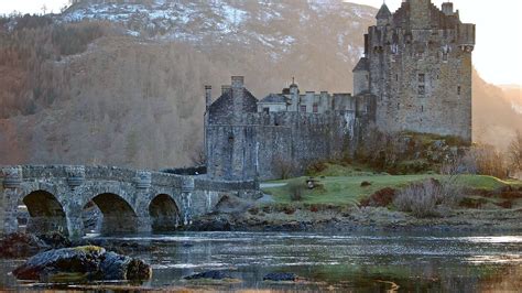Download Scotland Man Made Eilean Donan Castle Hd Wallpaper By Remo Daut