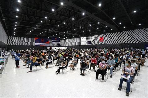 Oct 26, 2021 · สำนักงานสาธารณสุขจังหวัดนนทบุรี เลื่อนวันนัดฉีดวัคซีนเข็ม 2 ใน โครงการ นนท์พร้อม จากวันที่ 12 พ.ย. The Mall งามวงศ์วาน ปูพรมฉีดวัคซีนโควิด-19 ให้ชาวนนทบุรี ...