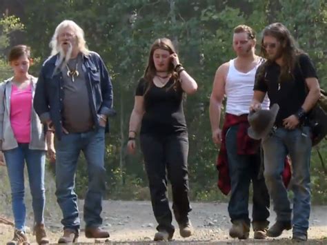 Alaskan Bush People Returns For Season 9 The Hollywood Gossip