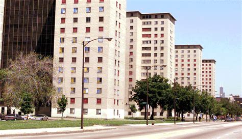 ‘the Projects Explores The Evolution Of Chicagos Public Housing