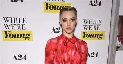 Amanda Seyfried Wears Valentino To The While Were Young Nyc Premiere