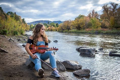 Sarah Ruybals Senior Portraits In Durango Colorado Durango Wedding