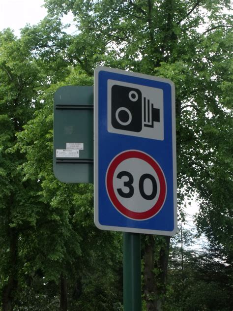 Speed kills. Traffic cameras save lives. – Greater Greater Washington