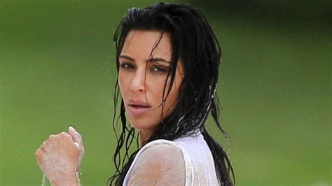 Kim Kardashian Reacts To Infamous Butt Shots Going Viral Daily Telegraph