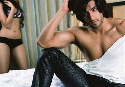 Omg Ranveer Singh Lost His Virginity At The Age Of 12 Bollywood News India Tv