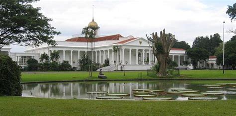 Istana negara from mapcarta, the open map. Istana Kepresidenan Wajib Dibangun Di Setiap Pulau Indonesia