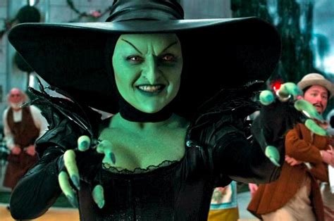 Mila Kunis As Theodora Wicked Witch Of The West In Oz The Great And