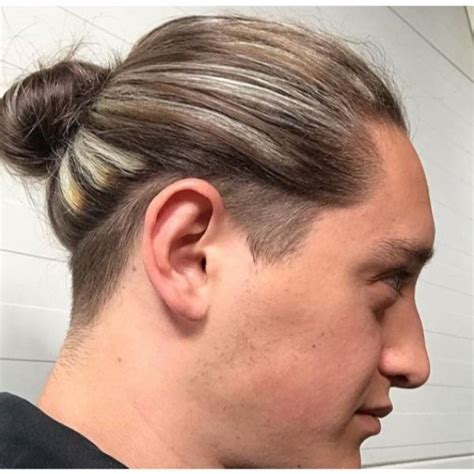 100 Easy To Wear Man Bun Hairstyles That You Can Learn At Home Man