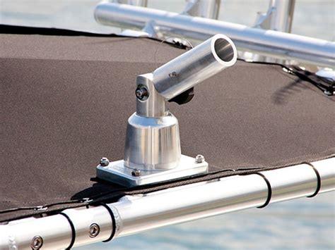Stryker T Tops Outrigger Mounts