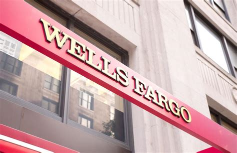 wells fargo s fake account scandal ceo vows to make it right but doesn t explain how