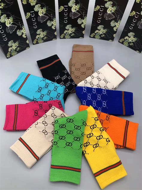 Cheap 2020 Cheap Unisex Gucci Socks 5 Pairs Per Box 21596735
